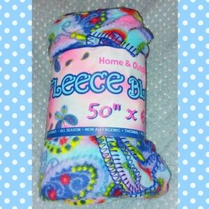 Idea Nuova Blue & Multiclrs Paisley & Butterflies Print 50" X 60" Fleece Blanket